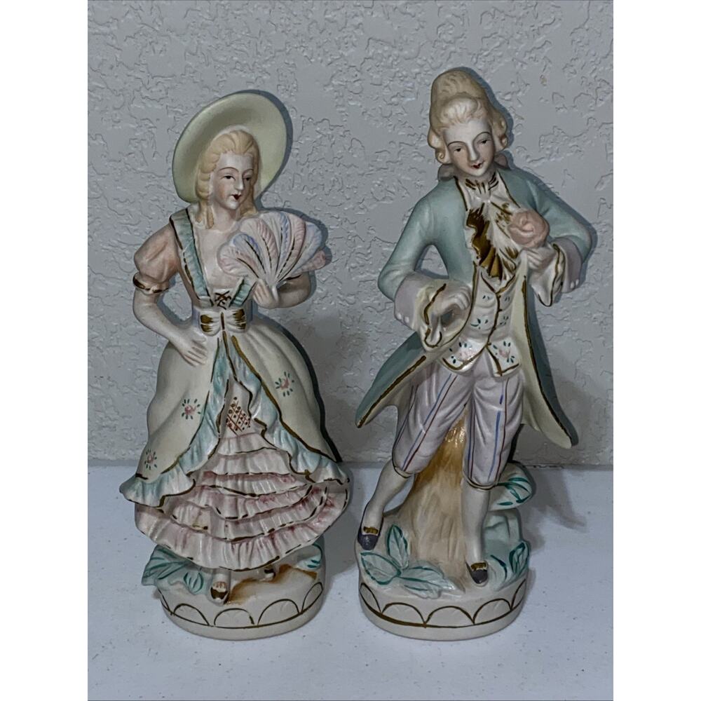 Vintage Made In Occupied Japan Figurines Bisque Colonial Courting Couple 10.5”‎